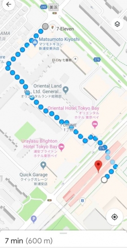 Google Map -- Dari Stasiun Shin Urayasu ke 7-Eleven, tempat Michelle bekerja paruh waktu