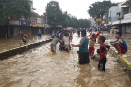 Jakarta kebanjiran tanpa hujan (Foto: kompas.com)