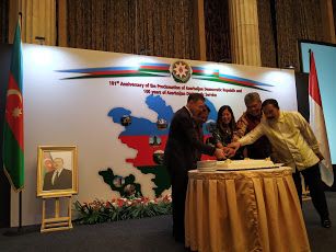 Azerbaijan and Indonesian representatives (Source: my documentation)