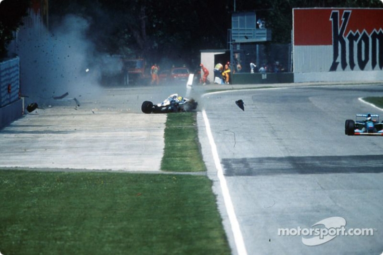 Ayrton Senna ketika mengalami kecelakaan yang menewaskannya di GP Imola 1994