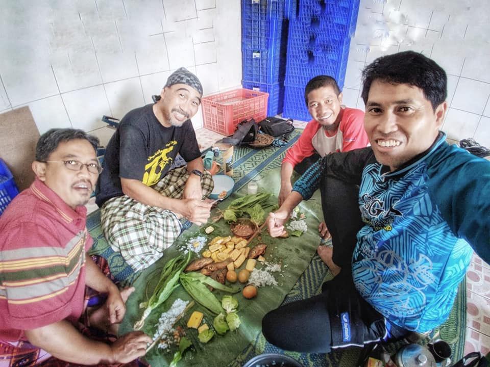 Makan bersama (Dok. Pribadi)