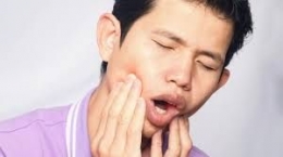 Ilustrasi sakit gigi (Sumber : klikdokter.com)