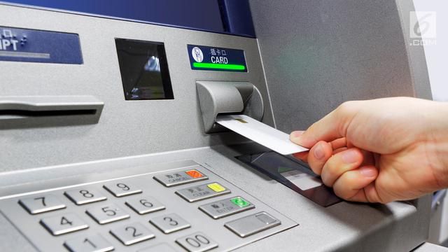 Menjaga kerahasiaan PIN di Mesin ATM sangat penting (sumber gambar :www.liputan6.com)