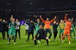 Selebrasi tim Tottenham Hotspur usai lolos ke final/Foto: Twitter Champions League