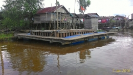 Keramba di desa Tewang Kampung, Kec. Mendawai, DAS Katingan | Dok.Pribadi