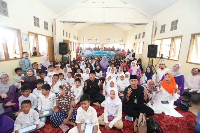 Wakil Walikota di Acara Senyum Safari Ramadan | Dok. Humas Setda Kota Bandung