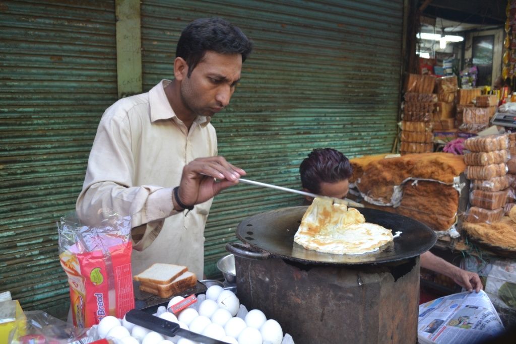 Jajan telur di Delhi, India. Dokpri.