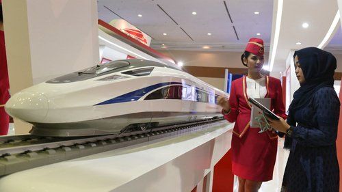 Kereta Cepat Indonesia China dipamerkan (ft. Antara)