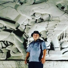 Lukisan Kapur di Taman Tebing Breksi, Bekas Tambang yang menjadi Objek Wisata paling di minati di Jogja. sumber gambar: dokpri