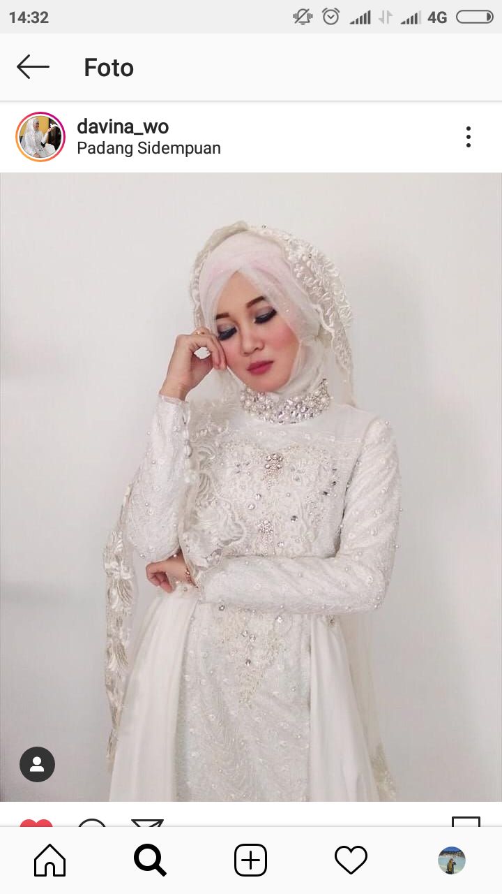 Gambar 2 : baju pengantin yang disewakan dalam bisnis wedding organizer Davina WO yang dialunching 6 Mei 2019 doc.IG Davina Pulungan