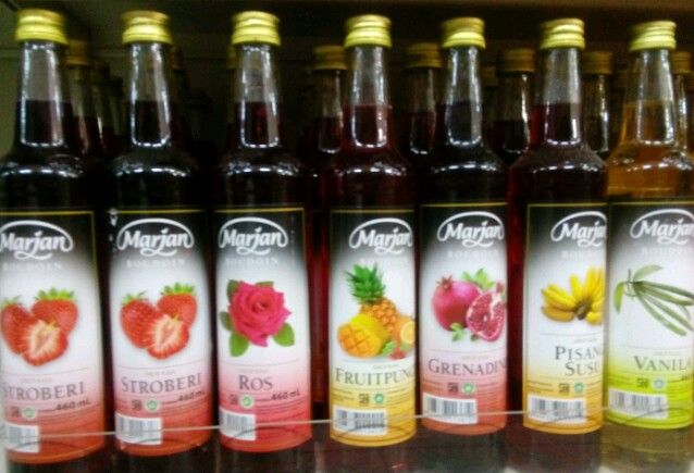 Sirup Marjan, salah satu produk minuman yang rajin taang di media televise setiap bulan Ramadan (Sumbera: dokumen pribadi)