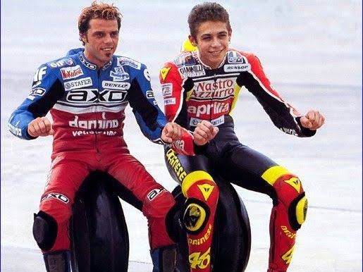 Capirossi (kiri) bersama Valentino Rossi | Dok. Insella.it