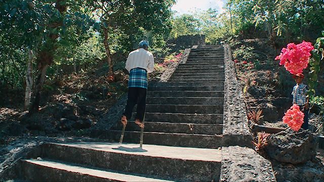 Menapaki tangga batu menggunakan Kaoda Oda. Difficulty Level = Very Hard