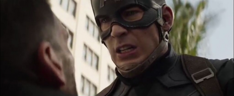 Chris Evans sebagai Steve Rogers/Captain America (sumber: Screenshot)