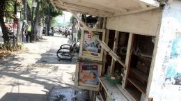 Warung kecil milik warga di Jl. Sabang yang habis dijarah pelaku kerusuhan 21-22 Mei (suara.com).