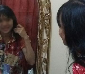 Ketika mengenakan baju lengan pendek, aku menutupnya dengan jaket atau blazer untuk bukber (dokpri)
