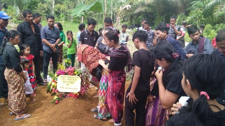 suasana di penguburan (dokpri)