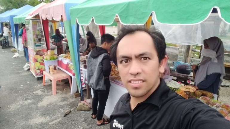 jajanan kuliner takjil di pinggiran Subusalam (dokpri)