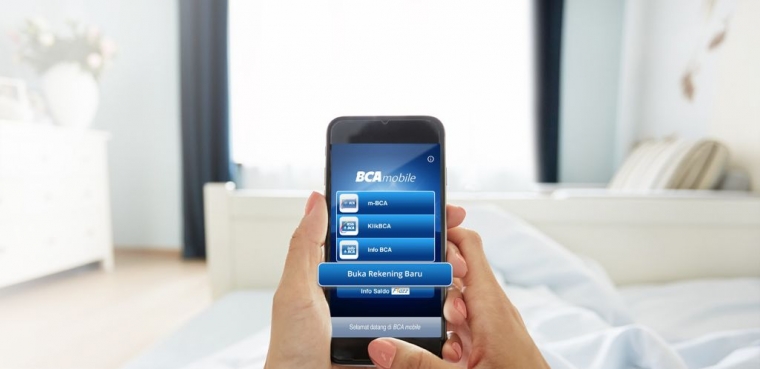 Nggak perlu ribet hanya untuk buka rekening. Cukup di smartphone saja (gambar:www.bca.co.id)