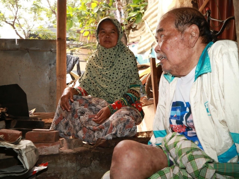 Nonok Patimah, 64 Tahun, dan Suaminya, Sumarna, 65 TahunCimahi (19/05/19). Foto: Dok. pribadi J. Krisnomo