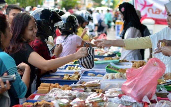 Pasar Nitikan ( www.gulalives.co ) 