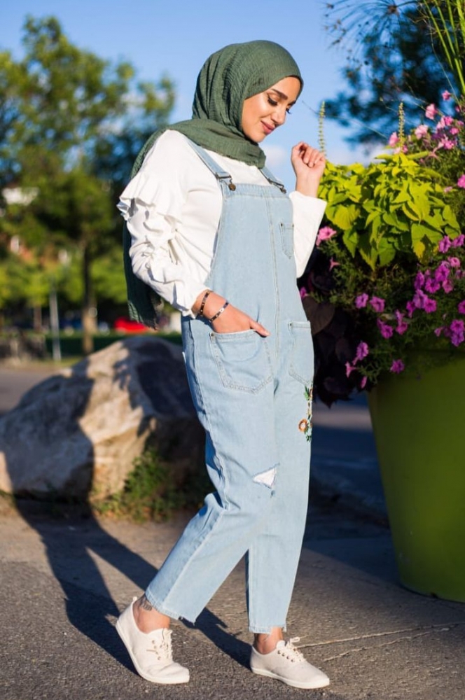 Tren OOTD 90an yang Cocok untuk Anak Milenial Tren OOTD 90an yang Cocok untuk Anak Milenial