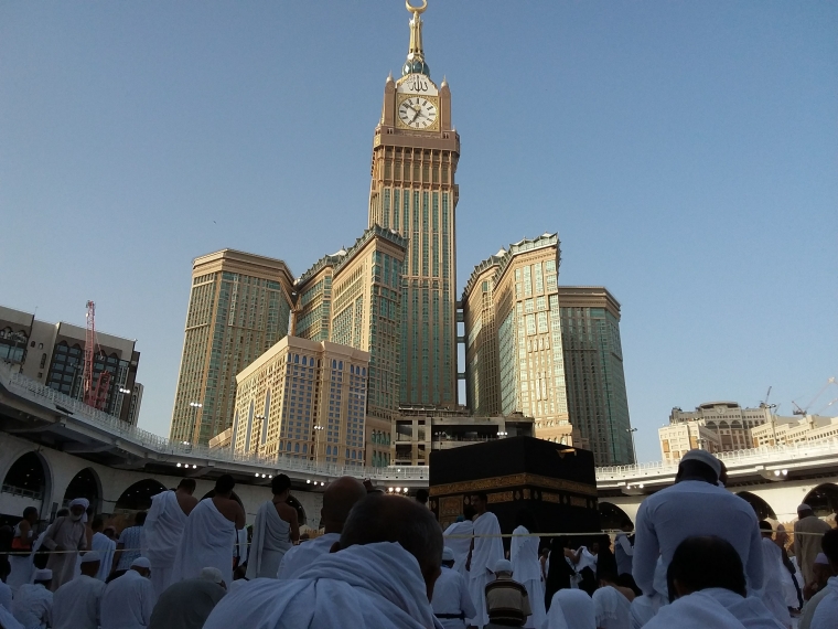 Ruang tawaf pun sesak. Foto | Dokpri