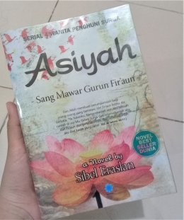 Novel Asiyah Sibel Eraslan | sumber: dokpri