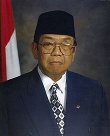 Sumber Foto Wikipedia. Dr.(H.C.) K. H. Abdurrahman Wahid