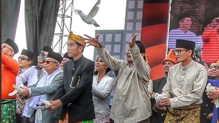 momen pelepasan burung merpati di deklarasi kampanye damai pemilu 2019/TribunNews.com