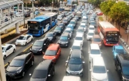 Kemacetan di depan Sarinah, Jalan Thamrin Jakarta (Foto: TMC Polda Metro/okezone.com)