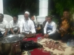 Santai sejenak pasca Shalat Tarawih dan Witir dilanjutkan Tausiyah Ramadhan | dokpri