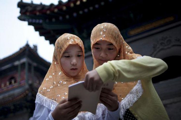 Muslim Uighur di China. Sumber Kompas.com