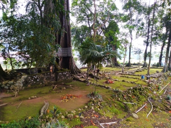 Menengok Situs Candi Menggung Di Desa Nglurah Karanganyar Menengok Situs Candi Menggung Di Desa Nglurah Karanganyar