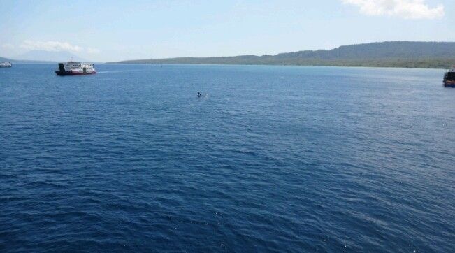 Pesona Selat Bali (Sumber: dokumen pribadi)