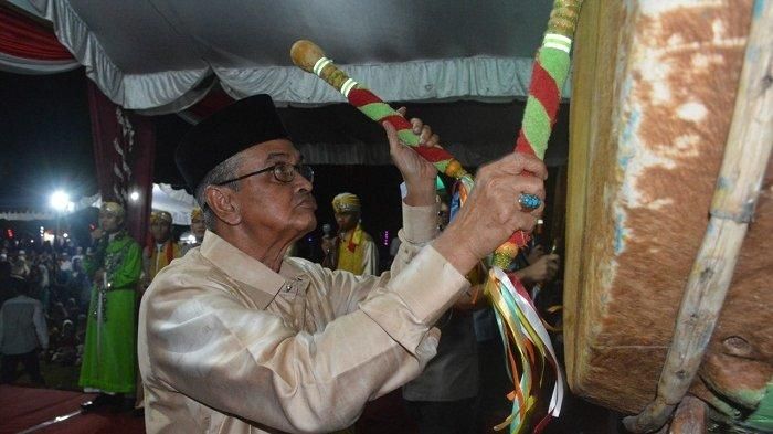  Bupati Banjar KH. Khalillurahman (banjarmasin.tribunews.com)