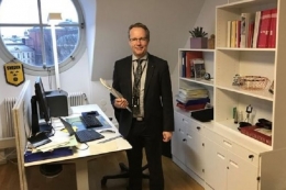 Anggota Parlemen Swedia, Per-Arne Hakansson di Ruang Kerja (Gambar: kompas.com)