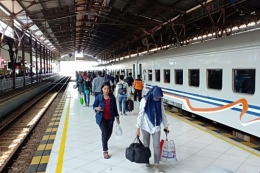 Jumlah penumpang kereta api di Stasiun Purwokerto mulai naik memasuki musim mudik lebaran, Senin (11/6/2018).(Dok. Humas Daop 5 Purwokerto)