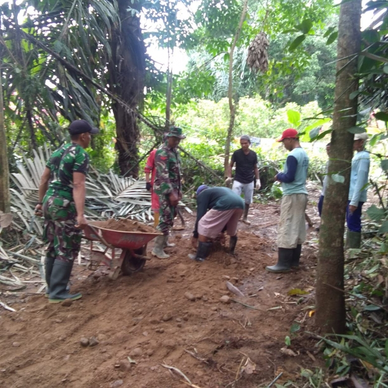 Ketulusan Kodim Barabai dampingi Warga | Dokumen Pribadi