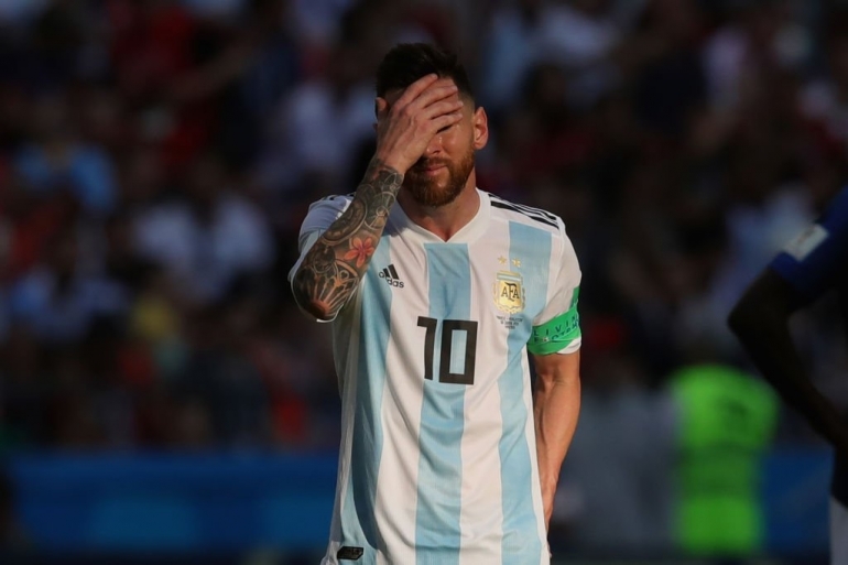 Lionel Messi gagal membawa Argentina petik kemenangan di laga perdana Copa America 2019| Sumber: Twitter Fox Sports Football