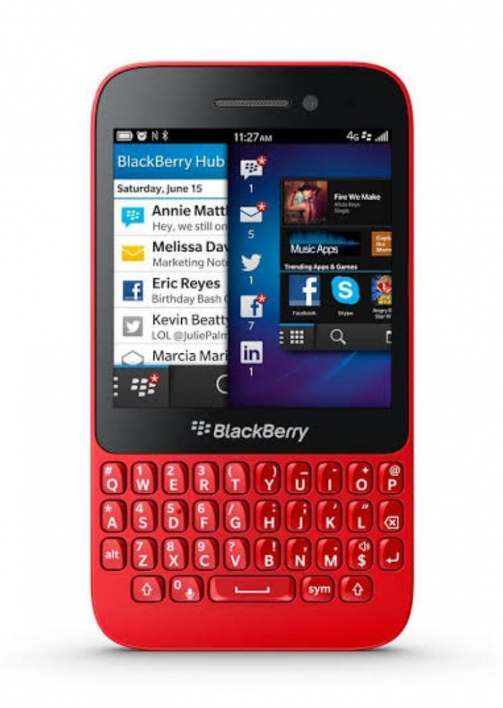 Blackberry Q5 (Amazon.co.uk)