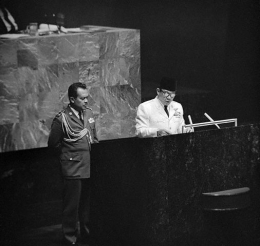 Soekarno berbicara di Majelis Umum PBB, 1960 | pinterest.com/hafidhnugroho11