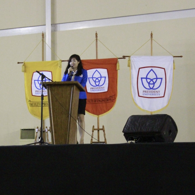 Foto President University