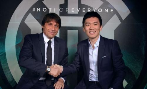 Conte bersama Steven Zhang. (Bola.okezone.com)