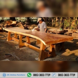 Meja Kayu Trembesi, Meja Makan Suar, Meja Kayu Utuh, Meja Makan Kayu Trembesi,Furniture Kayu Trembesi, Meja Solid