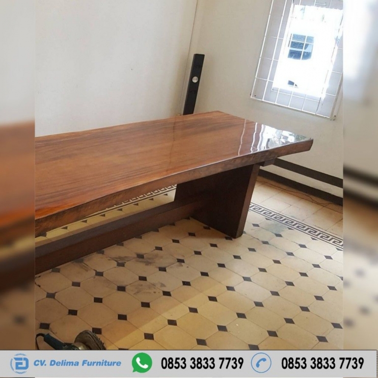 Meja Kayu Trembesi, Meja Makan Suar, Meja Kayu Utuh, Meja Makan Kayu Trembesi,Furniture Kayu Trembesi, Meja Solid