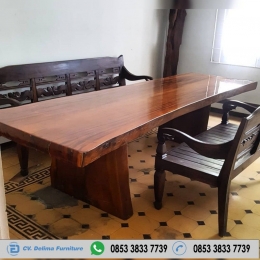 Meja Kayu Trembesi, Meja Makan Suar, Meja Kayu Utuh, Meja Makan Kayu Trembesi,Furniture Kayu Trembesi, Meja Solid