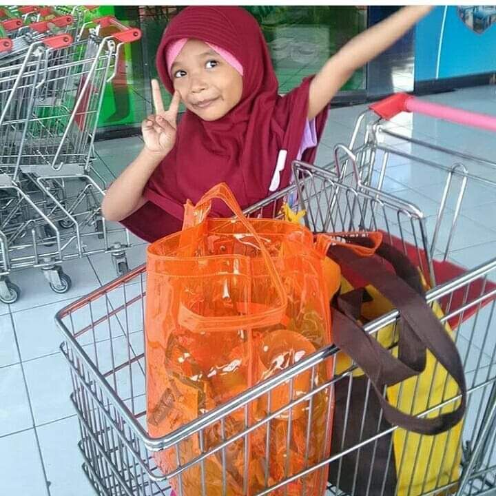 Belanja Produk Lokal (dok. pribadi)