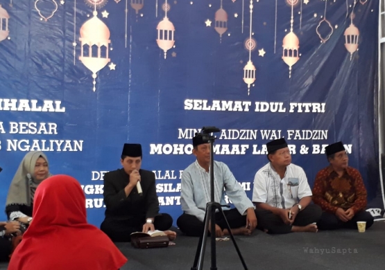 Acara dibuka dengan pembacaan ayat suci Al-quran yang terdengar syahdu. (Dok. Wahyu Sapta).