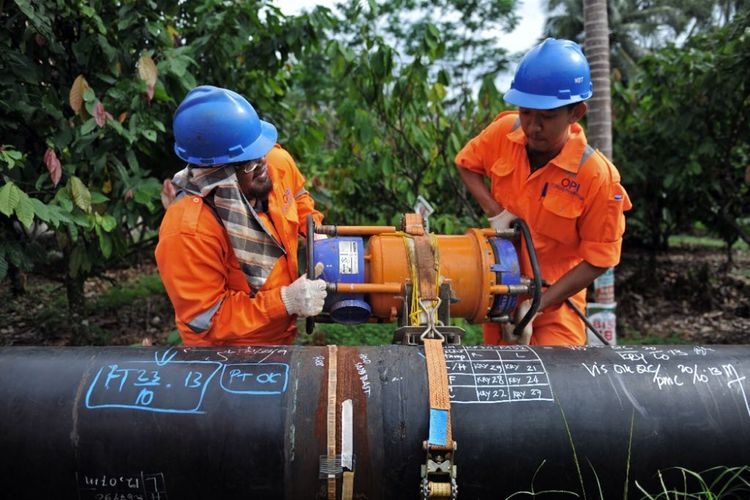Pembangunan jaringan gas bumi PGN untuk memperluas jangkauan distribusi ke seluruh wilayah Indonesia| kompas.com